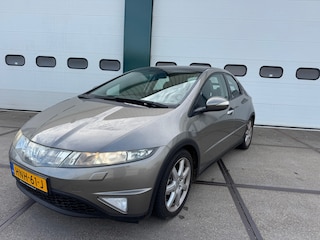 Honda Civic 1.8 Type S Export !