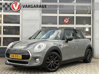 Mini Cooper 1.5 Chili | Navigatie | LM Velgen 17" | Cruise Control Adaptief | Head-Up Display | PDC Achter | Airco |
