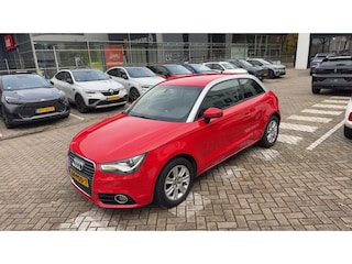 Audi A1 1.4 TFSI 119g. Attraction Pro Line Business Automaat | navigatie |