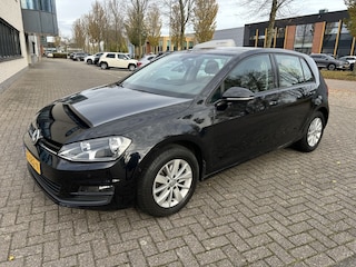 Volkswagen Golf 1.4 TSI Highline AUT NAVI CRUISE PDC TRHK.