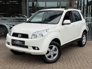 Daihatsu Terios 1.5 EXPEDITION 2WD AIRCO TREKHAAK NIEUWE APK.