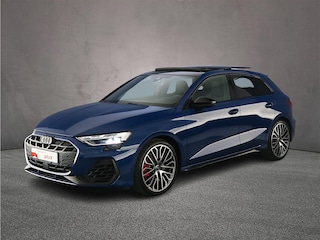 Audi A3 Sportback 2.0 TSFI quattro 333PK | Adapt. onderstel | Pano | Matrix | Headup | Sonos 3D | Ambient lighting | Optiek zwart |
