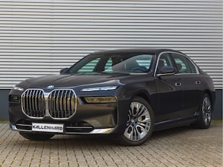BMW i7 xDrive60 - Bowers & Wilkins - Automatische Deuren - Stoelventilatie + Massage