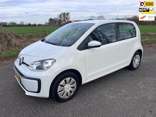 Volkswagen Up 1.0, camera, cruise control, pdc, 1e eig