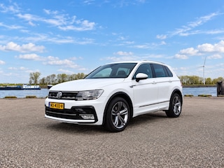 Volkswagen Tiguan 1.4 TSI R-LINE Con. Series