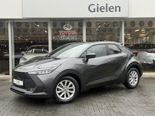 Toyota C-HR 1.8 Hybrid Active | Dodehoekdetectie, Apple carplay/Android auto, Camera, Adaptive cruise control, Climate control