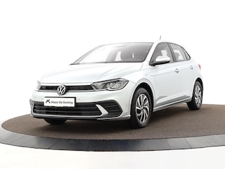 Volkswagen Polo 1.0 TSI 95pk Life Business · Apple/Android Car Play · Navigatie · Alarm · Stoelverwarming · Climatronic · 15'' Inch · Garantie t/m 30-06-2027 of 100.000km