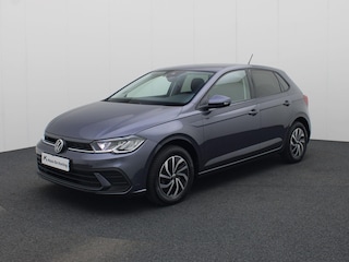 Volkswagen Polo 1.0TSI/95PK Life · Navigatie · Parkeersensoren · Apple/Android · Garantie tot februari 2027 of 100000km.