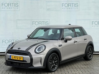 Mini Cooper 1.5 Business Edition NL AUTO | DEALER ONDERH | UNION JACK | CARPLAY