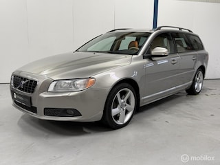 Volvo V70 3.2 Momentum AUTOMAAT / ADAPTIEVE CRUISE CONTROL