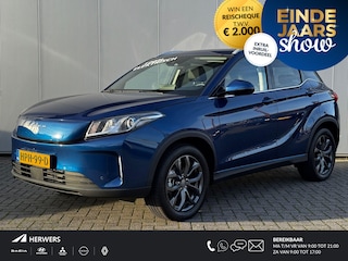 Seres 3 52kWh Automaat / Private Lease vanaf €499 Per Maand/ 12.679 Euro onder Nieuwprijs / Garantie tot 20/5/2027 / WLTP bereik 327 km / Schuif/-Kanteldak / Rondomzicht Camera / Stoelverwarming voor / Mirror voor Google Maps Navigatie / Lederenbekleding