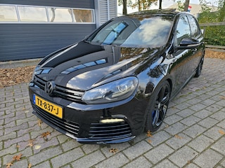 Volkswagen Golf 2.0 R-4 MOTION DSG