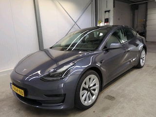 Tesla Model 3 Standard RWD Plus FACELIFT [ LFP ACCU+WARMTEPOMP+AUTOPILOT+19INCH+60 kWh+PREMIUM AUDIO ]