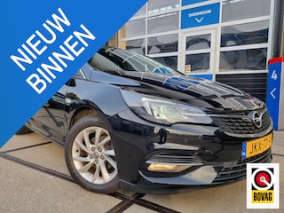 Opel Astra Sports Tourer 1.2 Elegance NAVI / CAMERA / LED / PDC