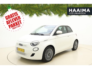 Fiat 500 Urban 42 kWh Camera | Stoelverwarming | Keyless | Navigatie via Carplay | Parkeersensoren voor en achter | Geen kilometers