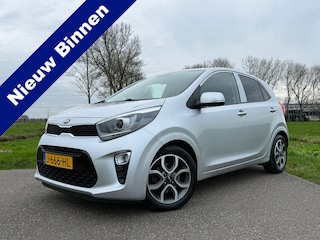 Kia Picanto 1.0 MPi DynamicPlusLine | 1e Eigenaar | Apple CarPlay/Android Auto | Camera | Trekhaak | Navi | Clima | PDC | Cruise |