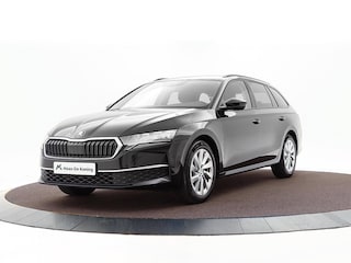 Skoda Octavia Combi 1.5 TSI 115pk DSG MHEV Business Edition Plus · Camera · Inklap. Trekhaak · Keyless · Elek. Achterklep · Apple/Android Car Play · ACC · Garantie t/m 29-09-2028 of 100.000km