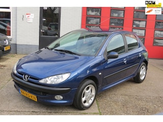 Peugeot 206 1.4 Air-line AIRCO, NIEUWE APK, 5 DEURS