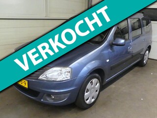 Dacia Logan 1.6-16V Lauréate - Airco - Trekhaak - Keurig Onderhouden