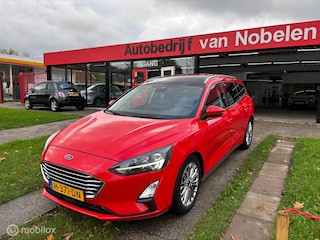 Ford Focus Wagon 1.0 EcoBoost Titanium Business