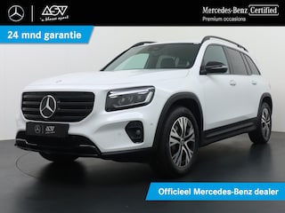 Mercedes-Benz GLB 180 Star Edition Luxury Line 7pers. | Trekhaak Wegklapbaar | Achteruitrijcamera | Nightpakket | Apple Carplay & Android Auto | DAB+ Radio | Cruise Control | 18" Lichtmetalen Velgen