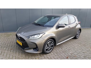 Toyota Yaris 1.5 VVT-i Business Plus//NAVI/LM VELGEN //54000 km !!