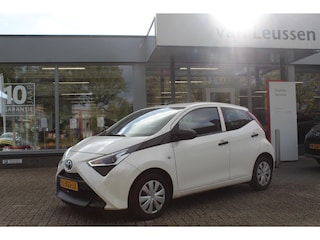 Toyota Aygo X-FUN 5-DEURS 4-S BANDEN AIRCO EL-RAMEN BLUETOOTH CENTR. PORTIER VERGR. MET AFSTANDSBEDIENING