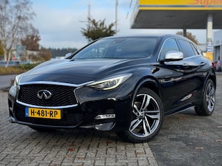 Infiniti Q30 1.6T SPORT1.6T 156PK 360 CAMERA NAVI