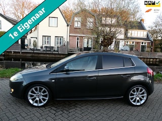 Fiat Bravo 1.4 MultiAir Sport 140pk 1e eig. Clima Leder PDC Trekhaak 1300kg.