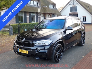 BMW X5 40e X-DRIVE M-PAKKET PANODAK/KEYLESS/HEADUP/360'CAMERA/TREKHAAK