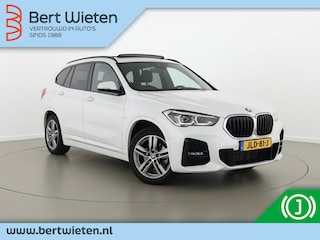 BMW X1 sDrive18i M Sport | Schuifdak | Camera | Stoelverwarming