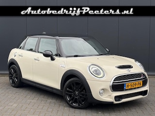 Mini Mini 2.0 Aut. 5-Drs LED Navi Leder JCW-stuur