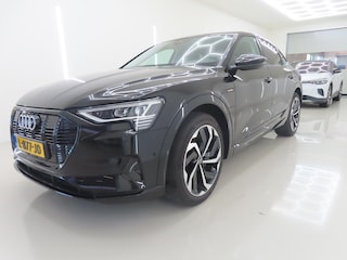Audi E-tron 50 Quattro SOH 92% PANO 21inch Leer 2021