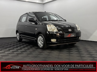 Kia Picanto 1.0 LXE X-tra Bij de verkoop van gebruikte voertuigen door CD-Cars wordt geen standaard garantie verstrekt. De koper aanvaardt het voertuig in de staat waarin het zich bevindt op het moment van aankoop, Vo