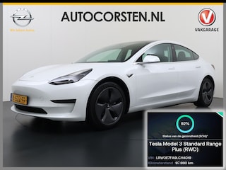 Tesla Model 3 RWD Plus 325PK S.O.H. 92% AutoPilot Leder Panoramadak Adaptive-Cruise Lmv Camera's Elektr.Stuur+Stoelen+Geheugen EasyEntry Verwarmde stoelen Park assistent PDC WIFI Lane-Assist Speed-Assist Navi LED Comfortstoelen ACC DAB Keyless en Voorverwarmen interieur via App One-Pedal-Drive 1e Eigenaar Origineel Nederlandse auto Garantie Accu tot 30-6-2028 max 160.000km