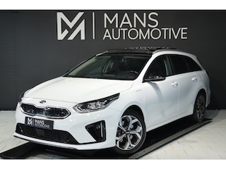 Kia Ceed Sportswagon 1.6 GDI PHEV ExecutiveLine / PANODAK / KEYLESS / DODEHOEK / CAMERA