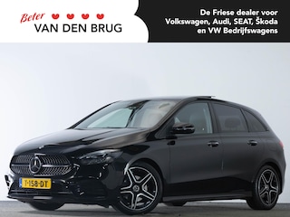 Mercedes-Benz B-klasse AMG-Line 180 136pk | Panorama-dak | Adaptieve Cruise | Wegklapbare trekhaak | Head-up display | 360 graden camera |