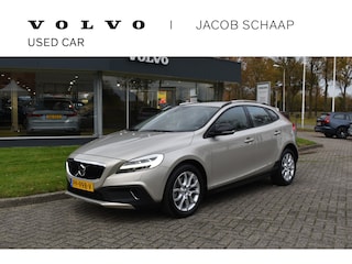 Volvo V40 T3 153PK Automaat Nordic+ | Standkachel | Stoelverwarming | 17"LMV | LED