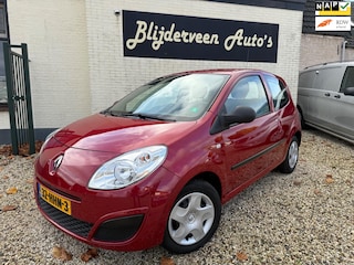 Renault Twingo 1.2 Authentique Airco | Trekhaak | D.Riem VV | Nieuwe APK