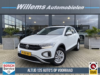 Volkswagen T-Roc 1.5 TSI Life Business Trekhaak & Virtual Cockpit, App Connect