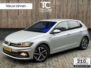 Volkswagen Polo 1.0 TSI R-line | Half leer | Sportstoelen | Airconditioning | Adaptieve cruise control | Trekhaak | Getint glas | Apple CarPlay | Zwarte hemelbekleding | Cameleon voorraam