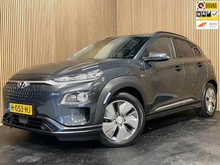 Hyundai Kona EV Premium 64 kWh|GROTE ACCU|FACELIFT|3-FASE|HUD|LEDER|DAK|ACC|KRELL|STOEL+STUURVERW|STOELVENT|CAMERA|CARPLAY|NL|NAP