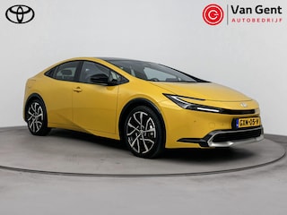 Toyota Prius 2.0 Plug-in Solar Edition | Navigatie | 19 inch | Dodehoek detectie | 360 camera | Stoelventilatie | Stoel-/stuurverwarming | Digitale binnenspiegel | Apple Carplay / Android Auto