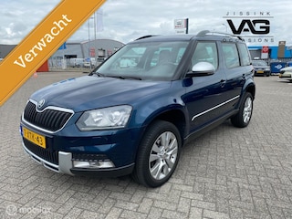 Skoda Yeti 1.2 TSI Trekhaak Xenon Alcantara Stoelverwarming