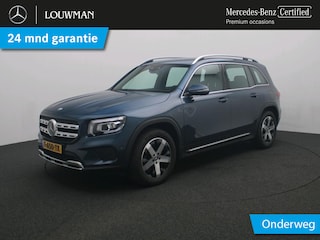 Mercedes-Benz GLB 200 Luxury Line Distronic | Achteruitrijcamera | Stoelverwarming voor | Easy Pack Achterklep | Inclusief 48 maanden Mercedes-Benz Certified garantie voor Europa.