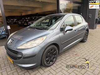 Peugeot 207 1.4 VTi Cool 'n Blue apk 9-2026