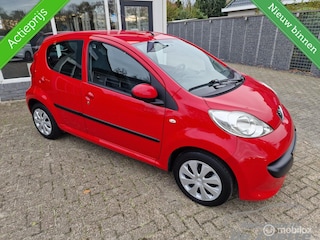 Peugeot 107 1.0-12V XS RIJKLAAR !!! Actie !