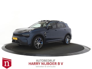 Lynk & Co 01 1.5 Zwarte hemelbekleding / Pack Black nieuwe foto's volgen