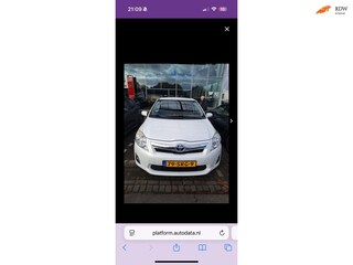 Toyota Auris 1.8 Full Hybrid Dynamic Business