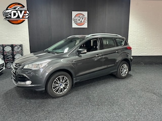 Ford Kuga 1.5 Titanium CLIMAT TREKHAAK ELEK PAKKET LMV STL VERW CRUISE